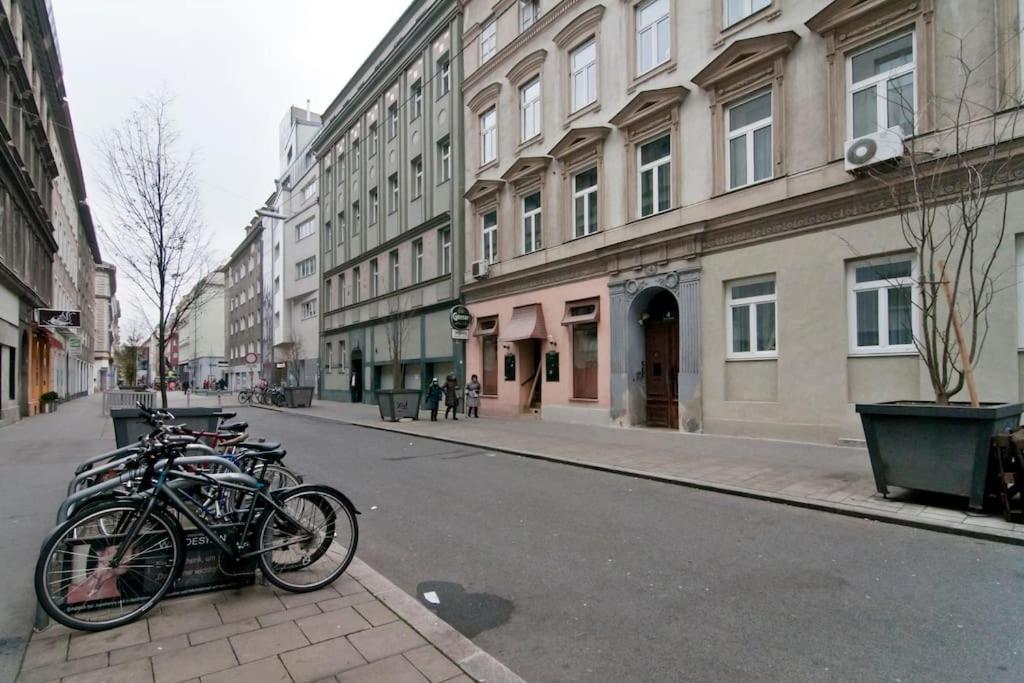 Central Apartment Vienna City Center Exterior foto